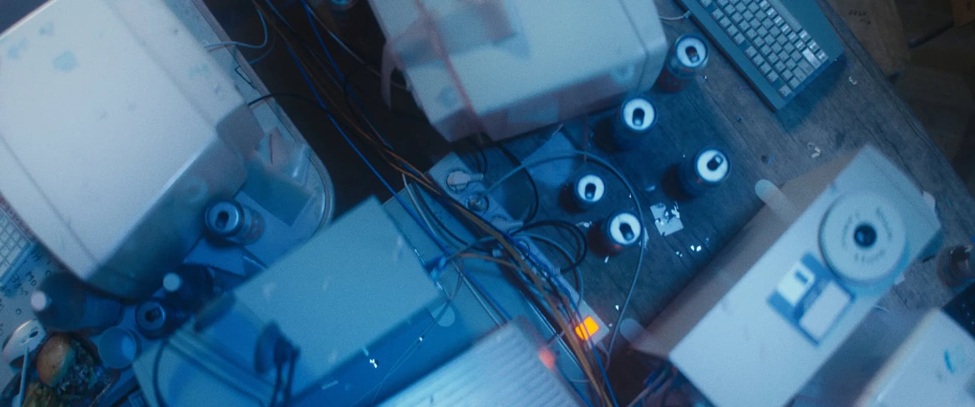 2003_Vid-Frames__2.3.1.jpg