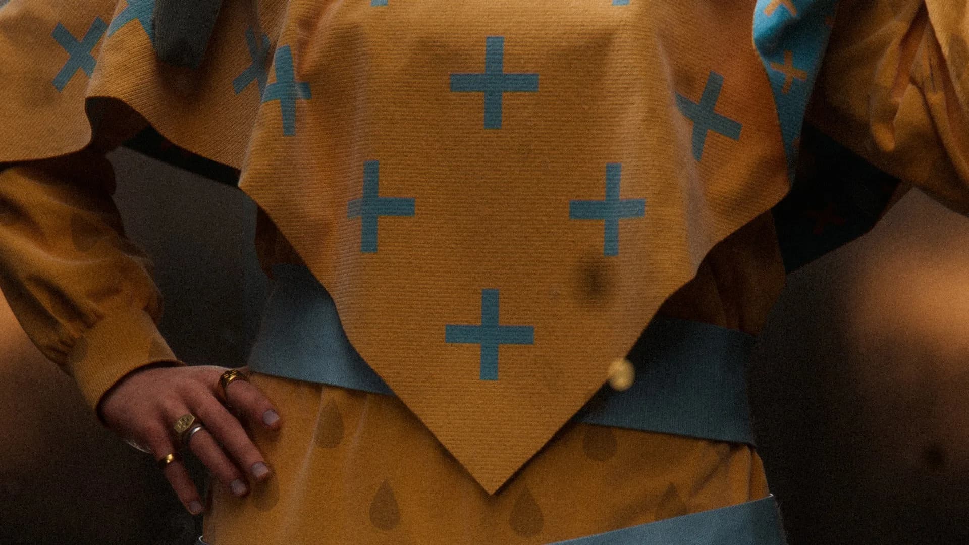 PLUS — sol_crop_02