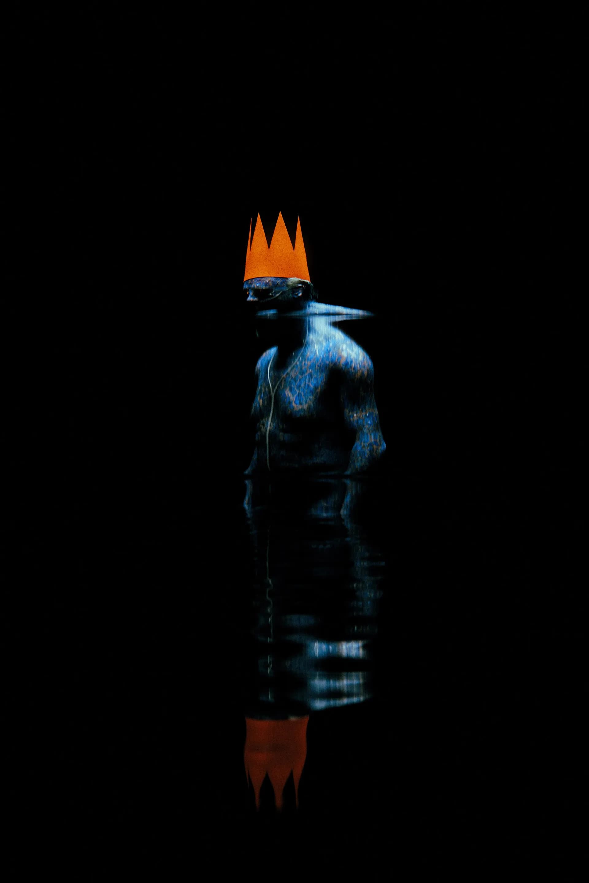 HEART BOY — waterstanding_whole-body_LR